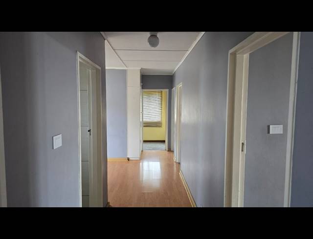 3 BEDROOM APARTMENT FOR SALE IN PELHAM